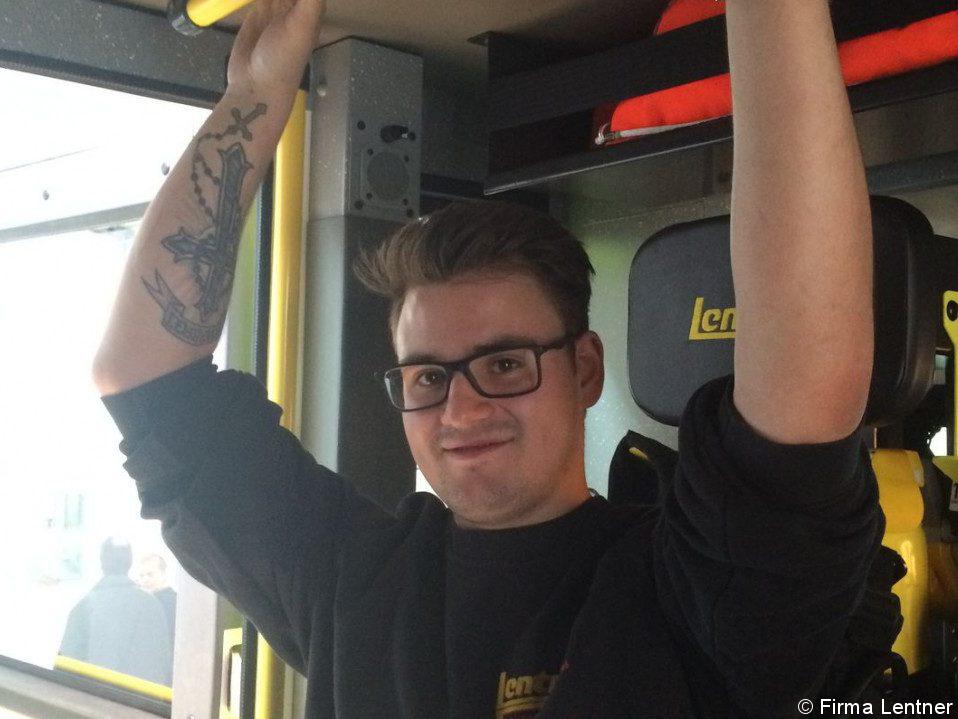 Karosseriebauer: Muskeln, viel PS, Power und Leidenschaft