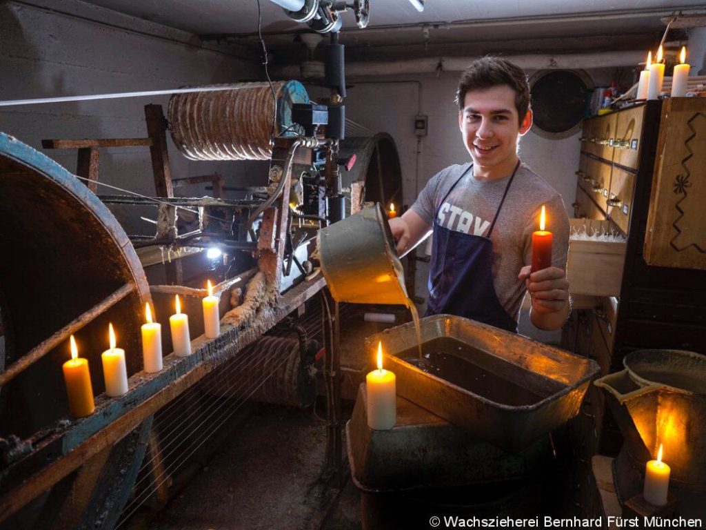 Alle Kerzen sind handgemacht - deshalb haben sie das besondere "Leuchten"