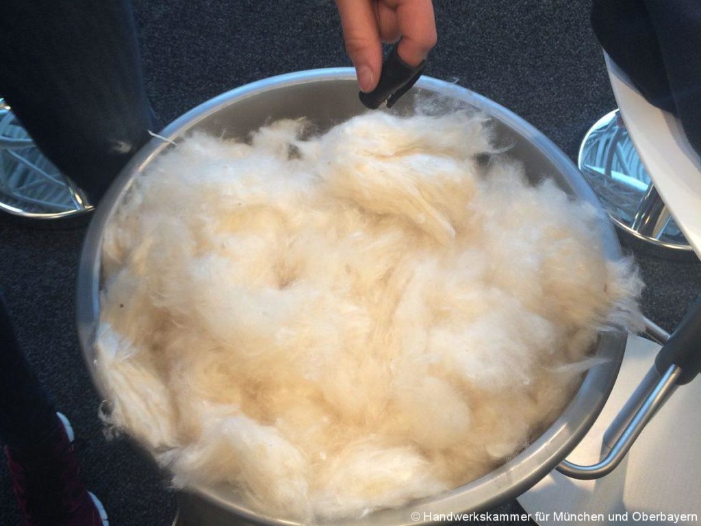 Pferde: Sattler sorgen für perfekten Reitgenuss